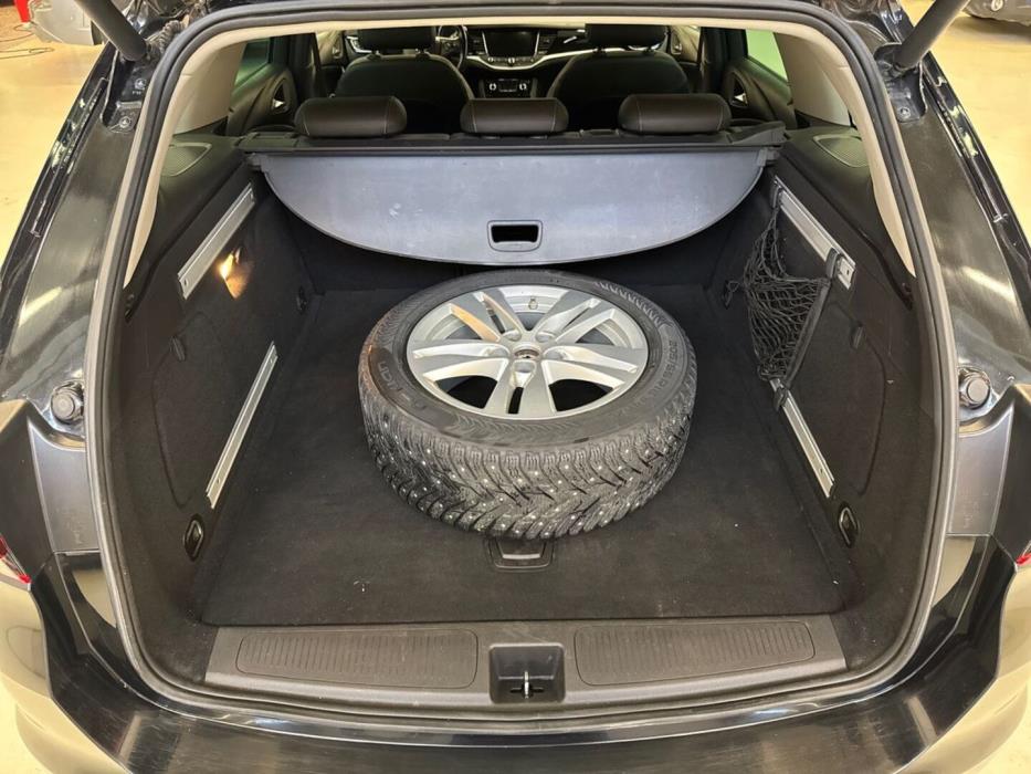 OPEL Astra 2017