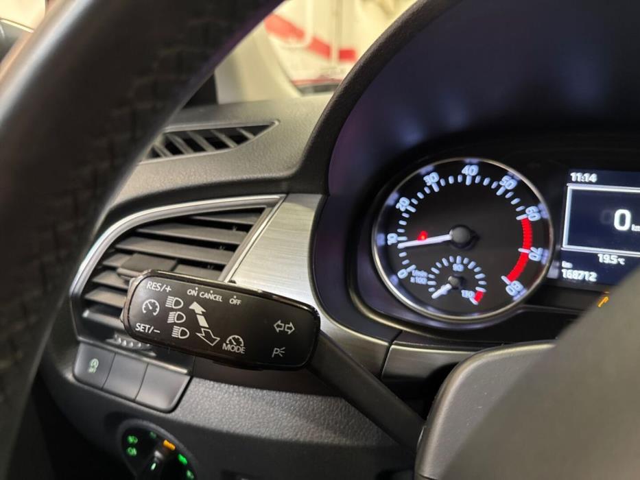 SKODA Fabia 2015