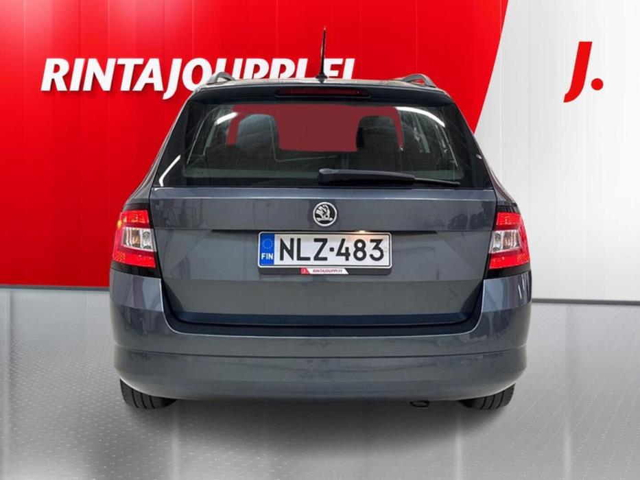 SKODA Fabia 2015
