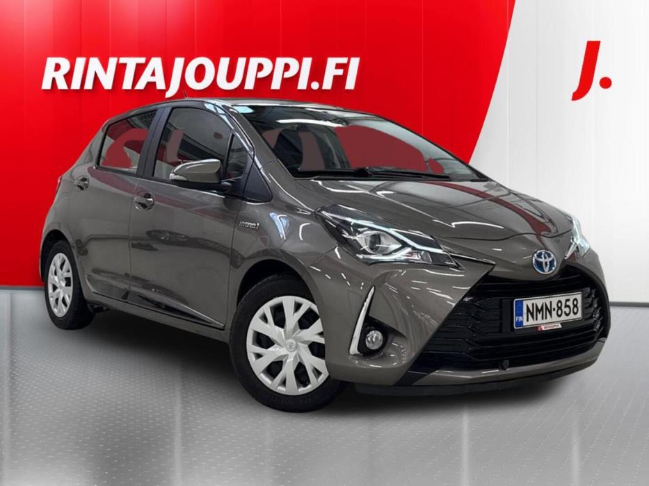 TOYOTA Yaris 2019