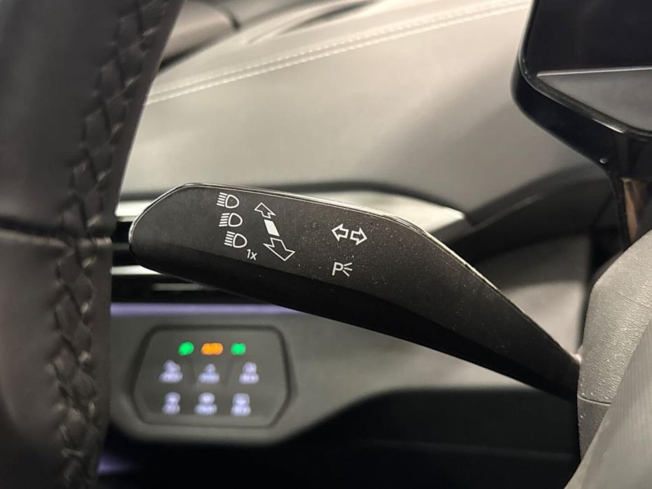 VOLKSWAGEN ID.4 2023