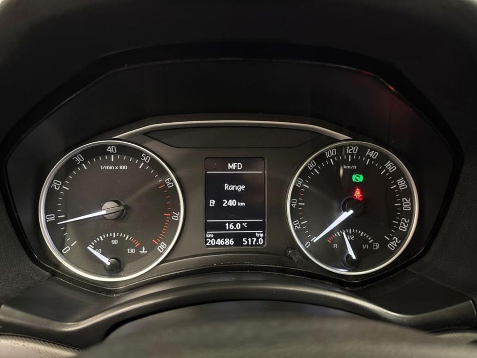 SKODA Octavia 2012