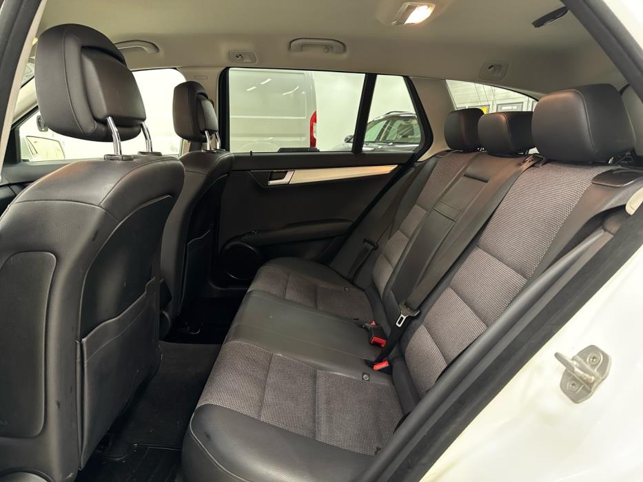 MERCEDES-BENZ C 2013