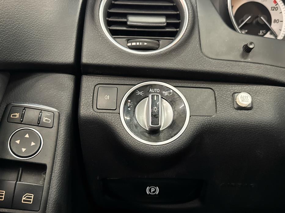 MERCEDES-BENZ C 2013