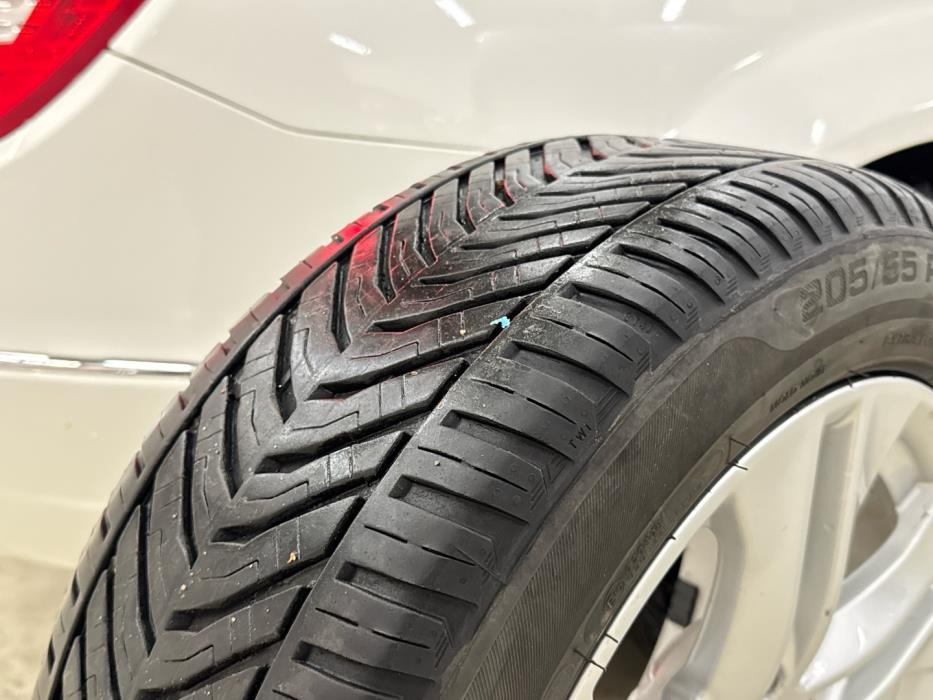 MERCEDES-BENZ C 2013