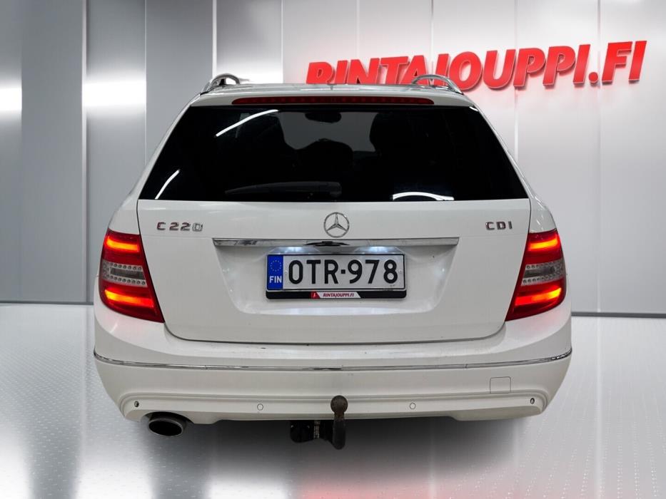 MERCEDES-BENZ C 2013