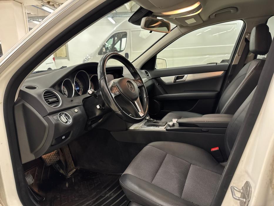 MERCEDES-BENZ C 2013