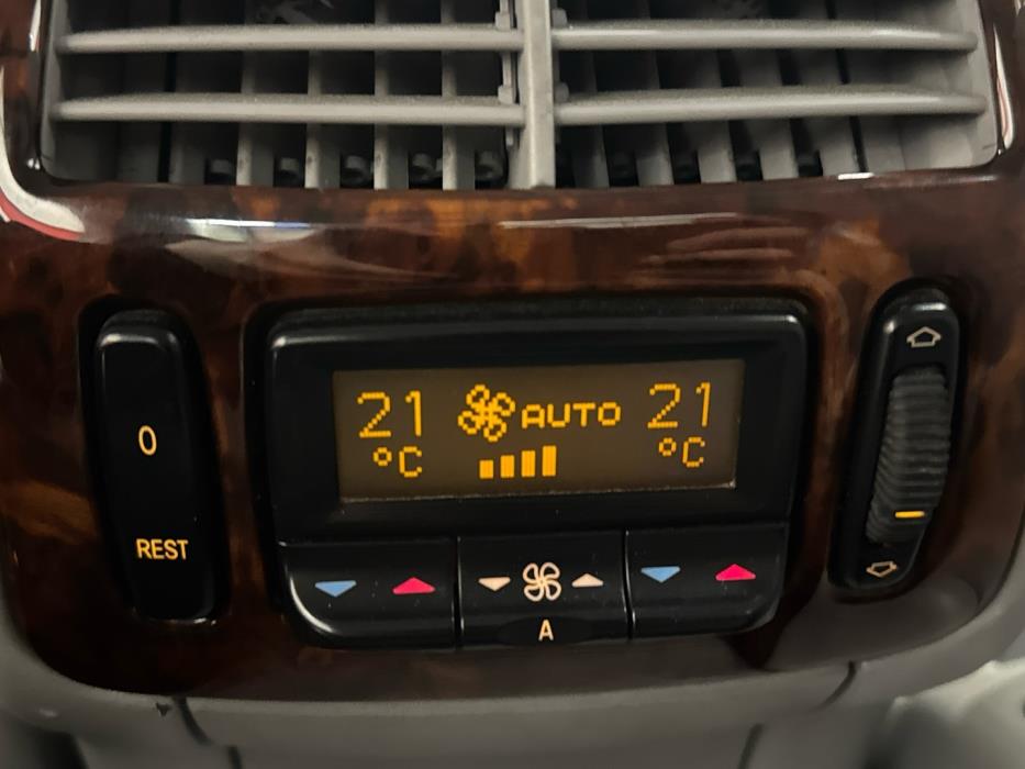 MERCEDES-BENZ S 2002