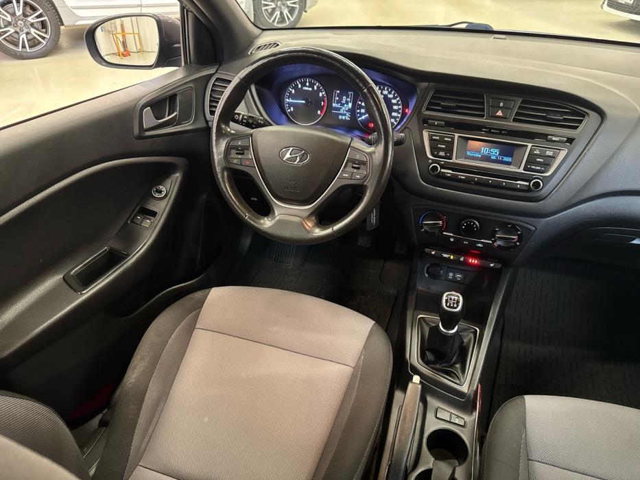 HYUNDAI i20 5d 2018