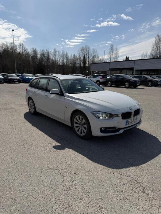 BMW 320 2016