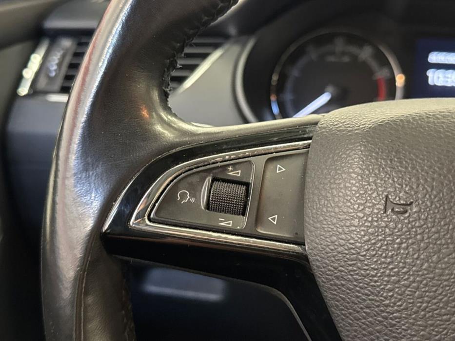 SKODA Octavia 2017