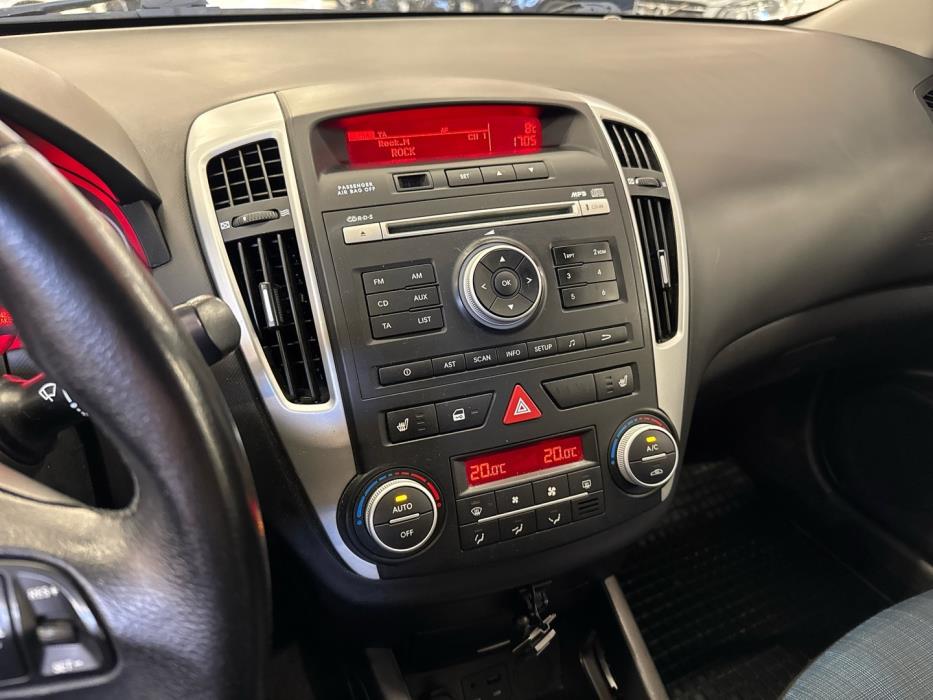 KIA cee'd 2011