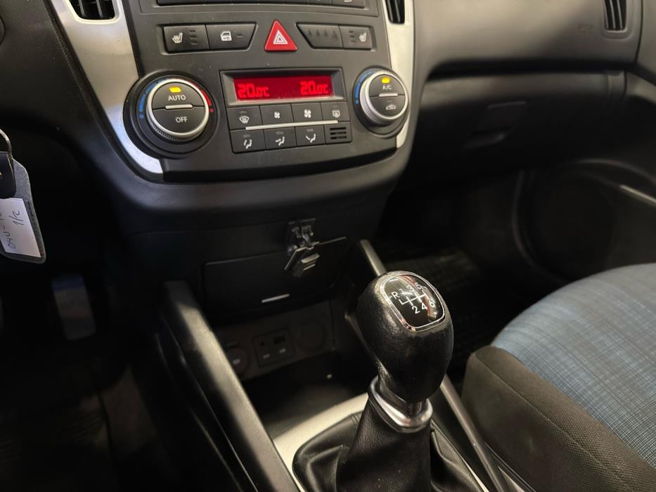 KIA cee'd 2011