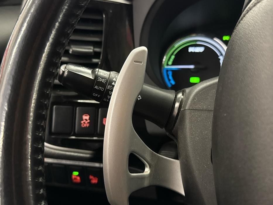 MITSUBISHI Outlander 2016