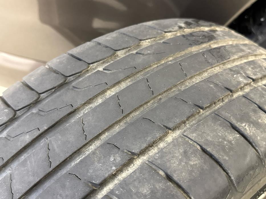 MITSUBISHI Outlander 2016