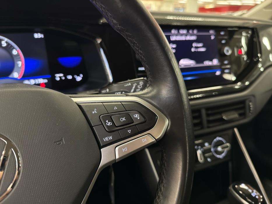 VOLKSWAGEN Polo 2022