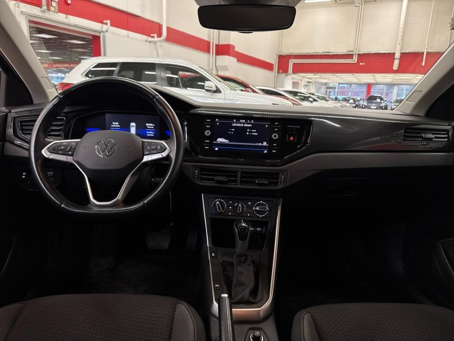 VOLKSWAGEN Polo 2022