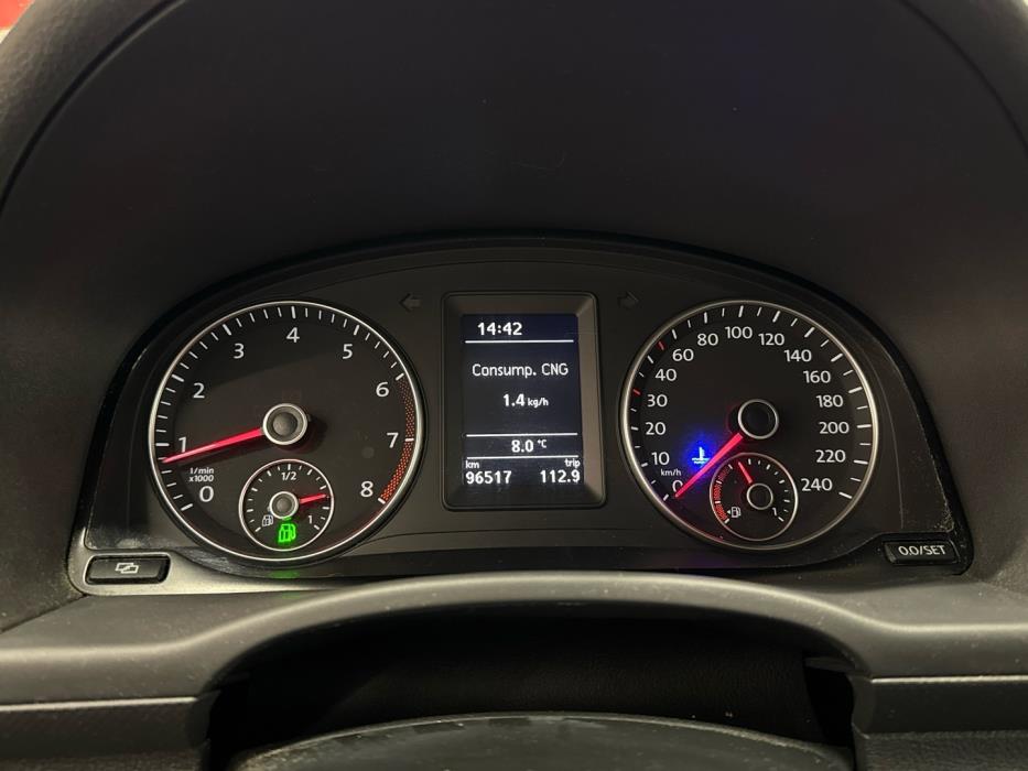 VOLKSWAGEN Caddy 2011