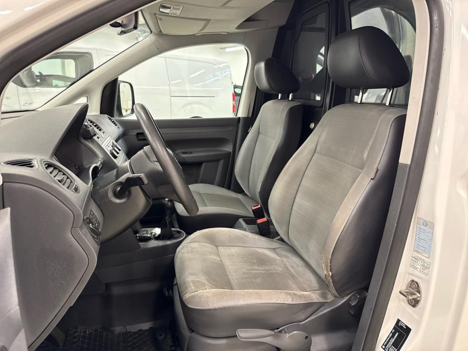 VOLKSWAGEN Caddy 2011