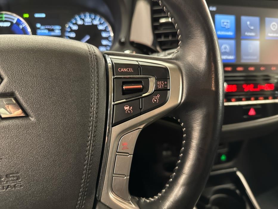 MITSUBISHI Outlander PHEV 2019