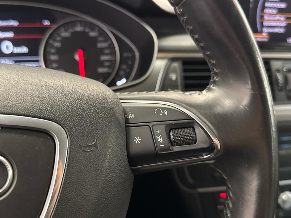 AUDI A6 allroad quattro 2013