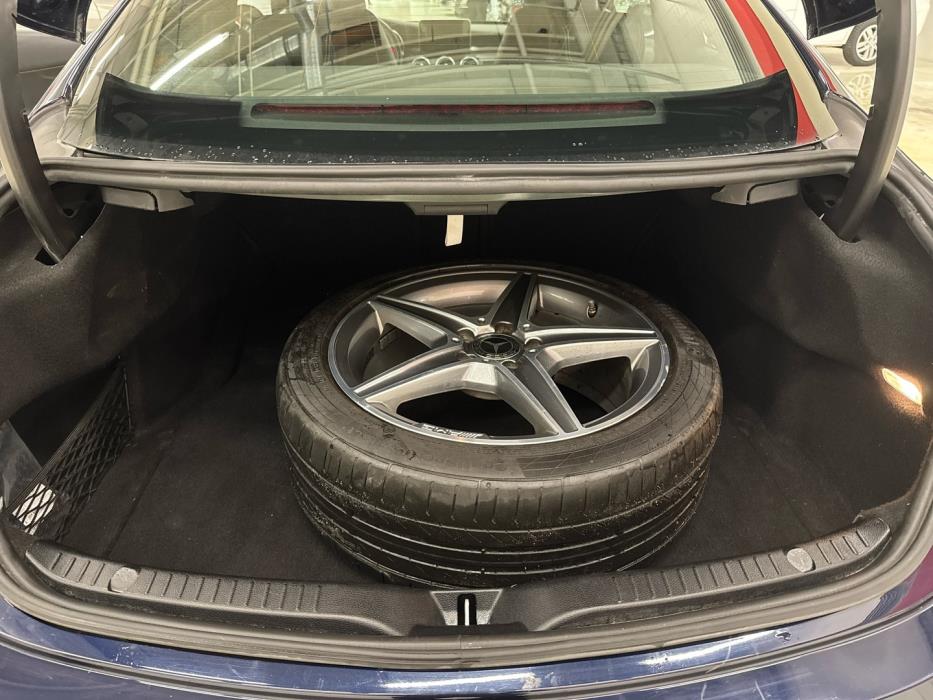 MERCEDES-BENZ C 2016