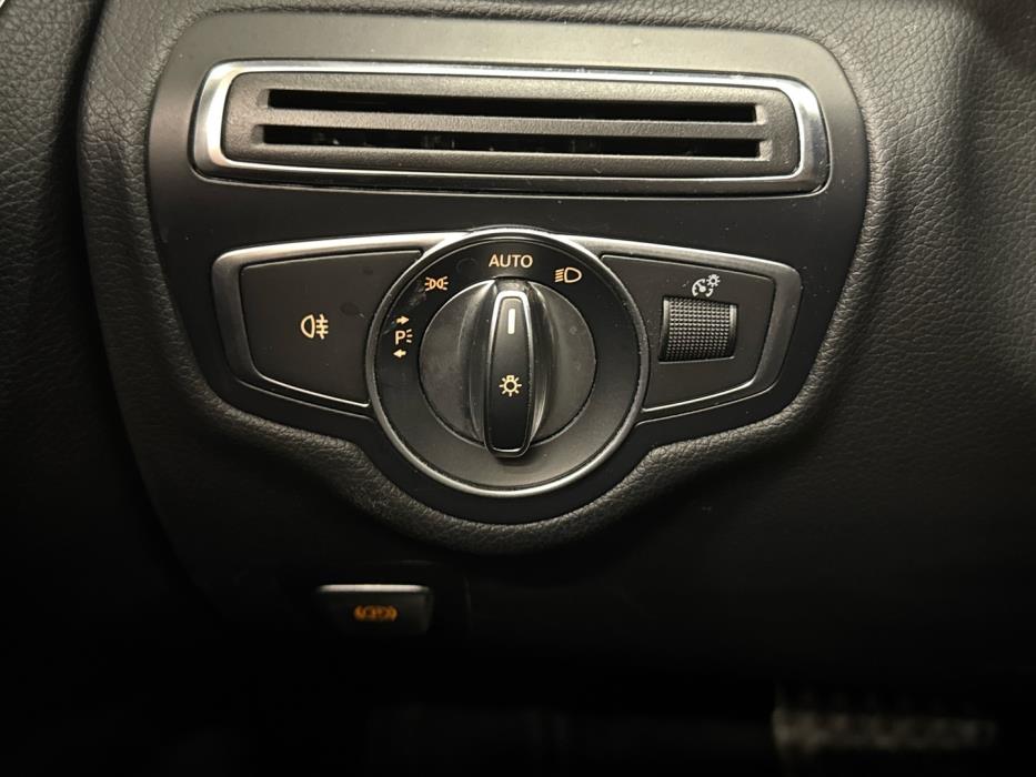 MERCEDES-BENZ C 2016