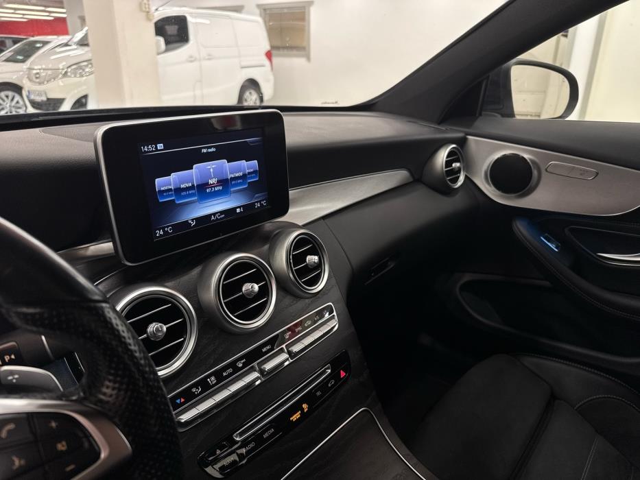 MERCEDES-BENZ C 2016