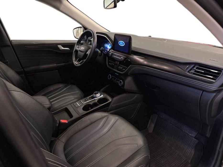 FORD Kuga 2023