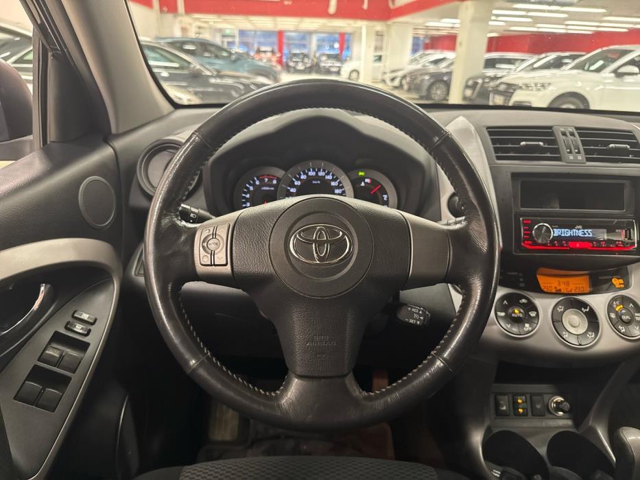 TOYOTA RAV4 2006