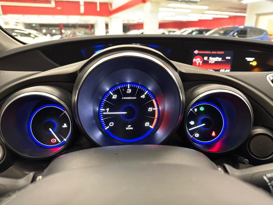 HONDA Civic 2015