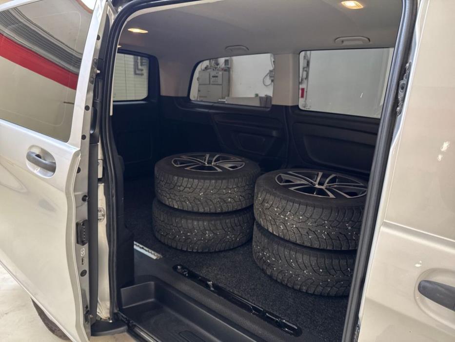 MERCEDES-BENZ Vito 2015