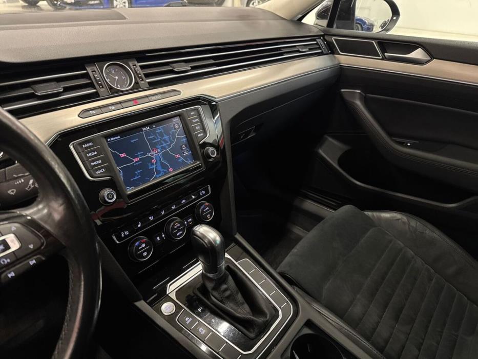 VOLKSWAGEN Passat 2015