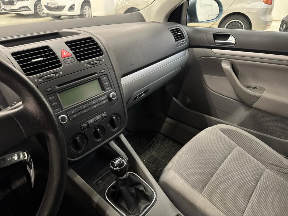 VOLKSWAGEN Jetta 2006