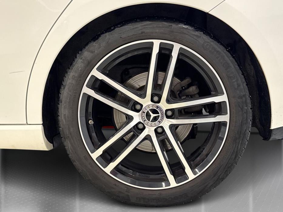 MERCEDES-BENZ CLA 2020