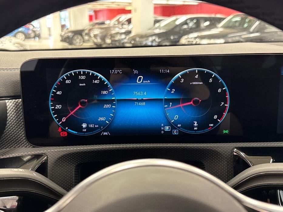 MERCEDES-BENZ CLA 2020