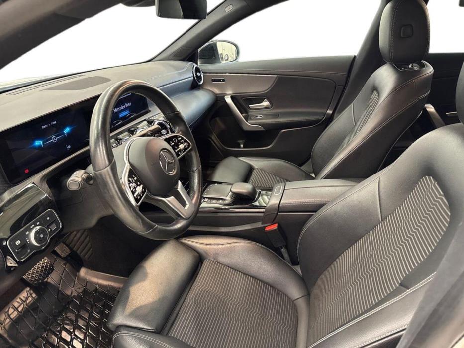 MERCEDES-BENZ CLA 2020