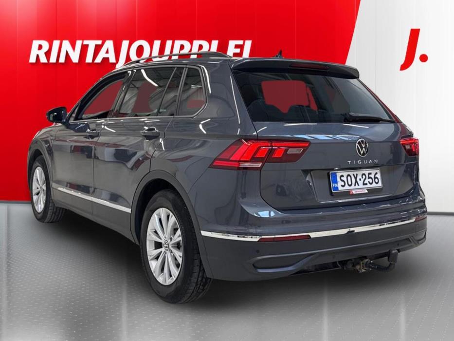 VOLKSWAGEN Tiguan 2022