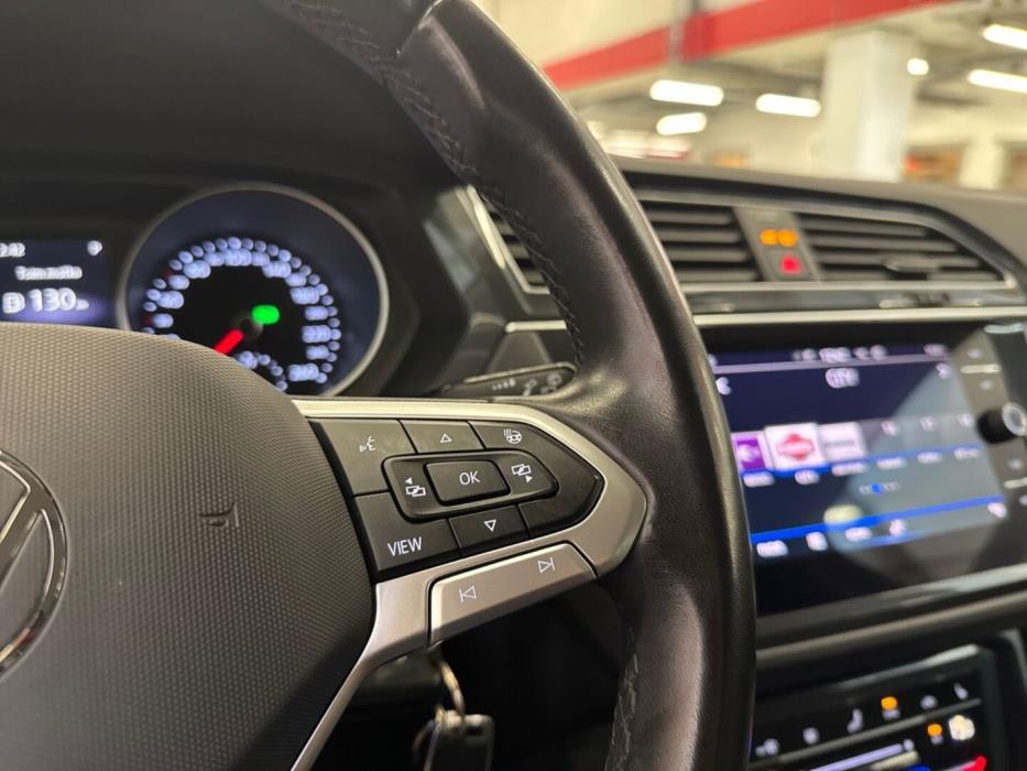 VOLKSWAGEN Tiguan 2022
