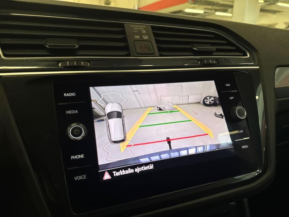 VOLKSWAGEN Tiguan 2022