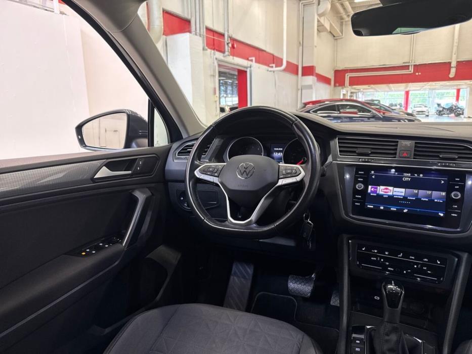 VOLKSWAGEN Tiguan 2022
