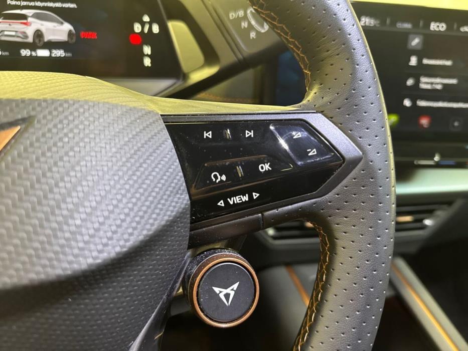 CUPRA Born 2023