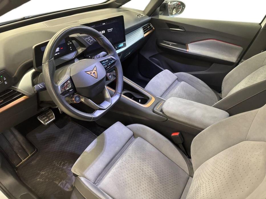 CUPRA Born 2023