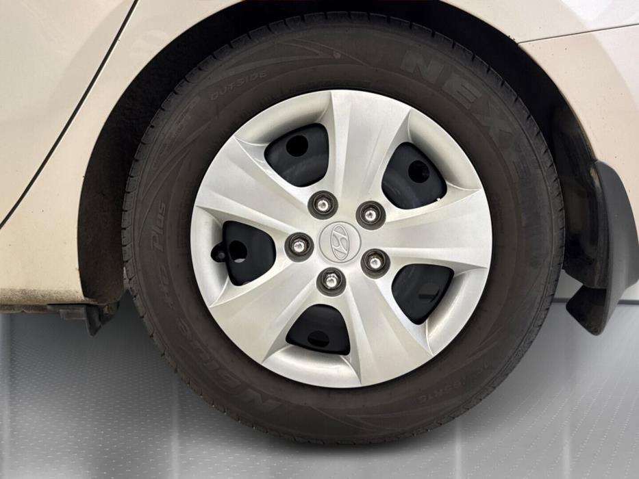 HYUNDAI i30 2010