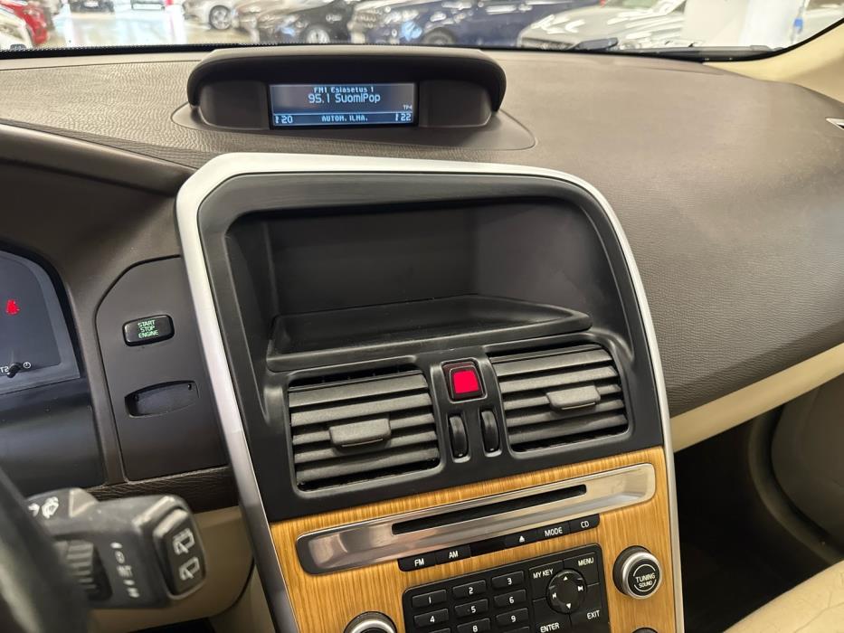 VOLVO XC60 2009