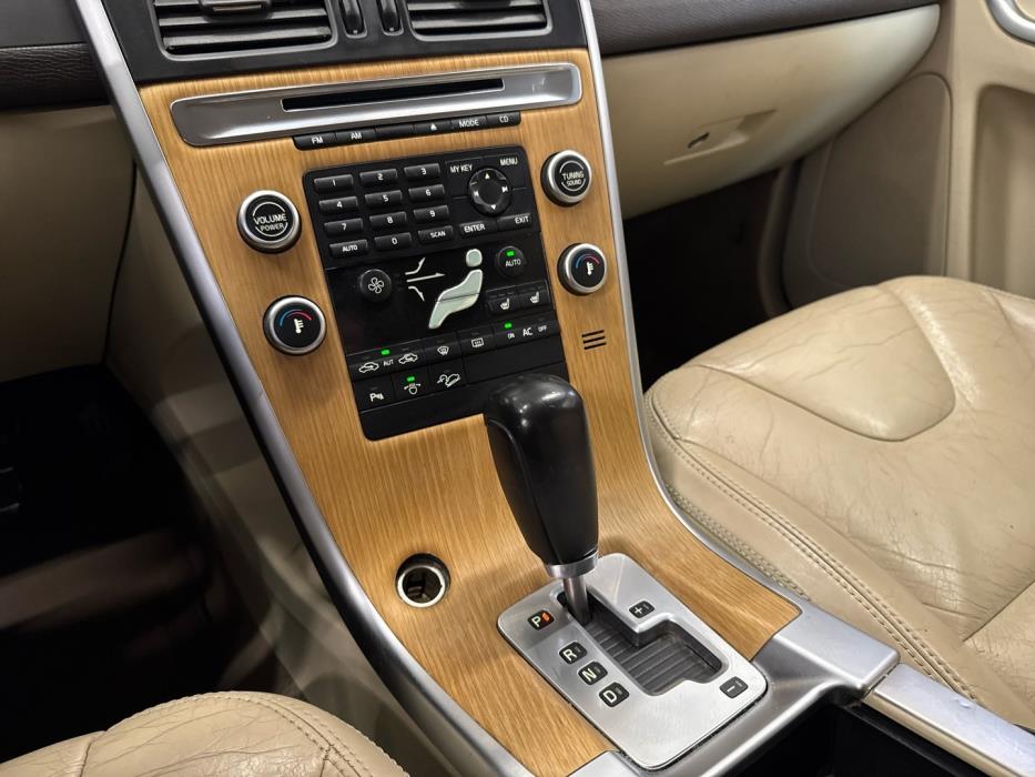 VOLVO XC60 2009