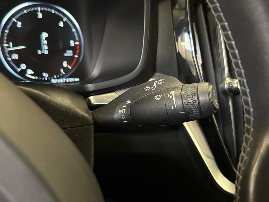 VOLVO V60 2019