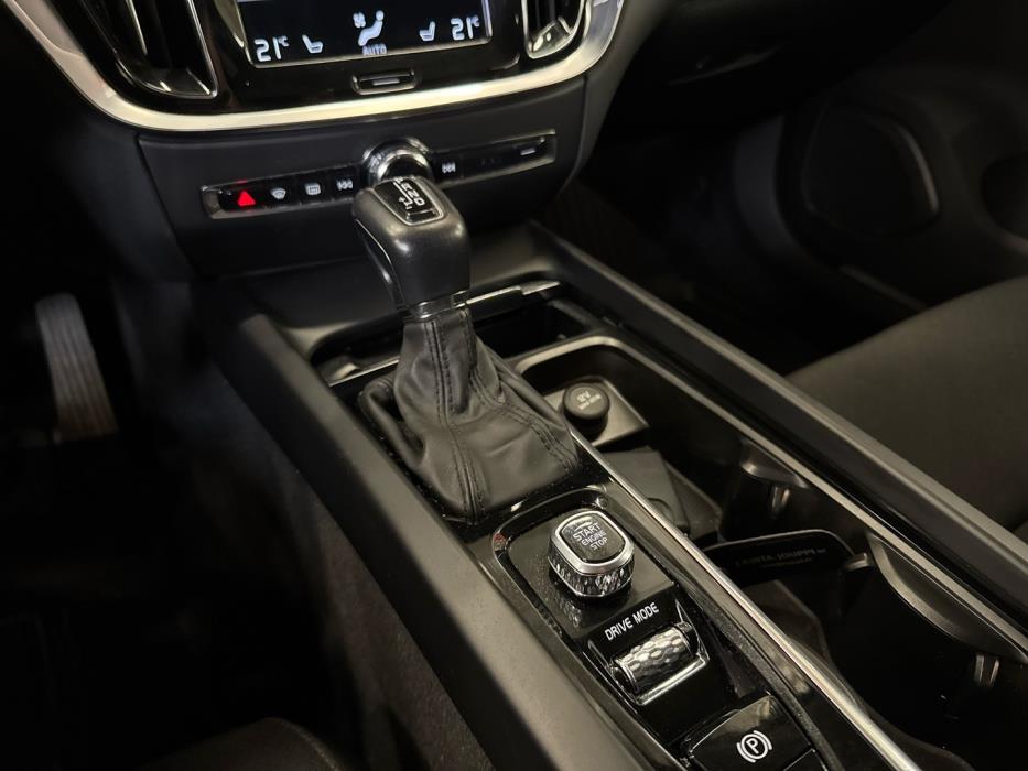 VOLVO V60 2019