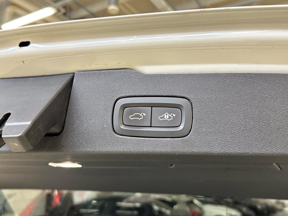 VOLVO V60 2019