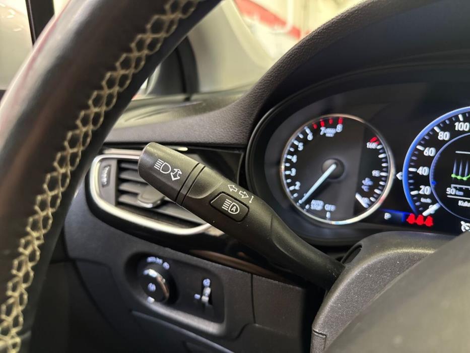 OPEL Astra 2020